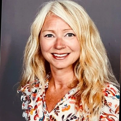 Headshot of May Roen, Head of US Finance