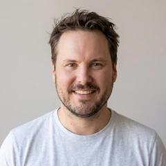 Headshot of Tore Oftedal